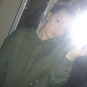 Meet your Posher, Triniti